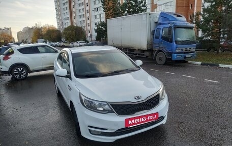 KIA Rio III рестайлинг, 2016 год, 727 000 рублей, 4 фотография