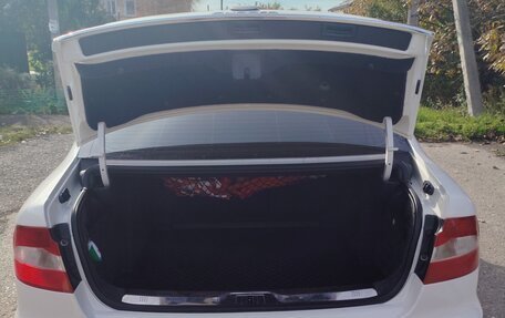 Skoda Superb III рестайлинг, 2012 год, 1 280 000 рублей, 12 фотография