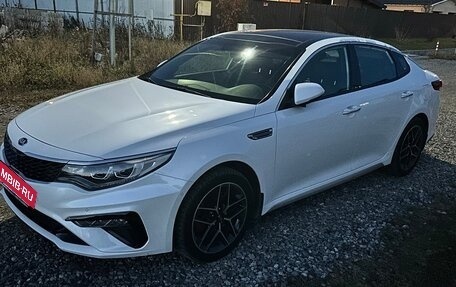 KIA Optima IV, 2018 год, 2 300 000 рублей, 3 фотография