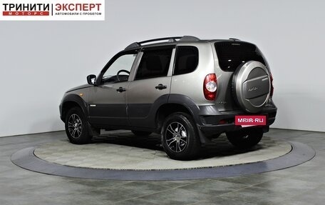 Chevrolet Niva I рестайлинг, 2015 год, 747 000 рублей, 7 фотография