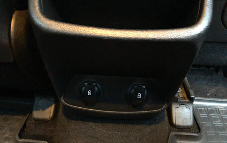 Hyundai Santa Fe IV, 2018 год, 3 250 000 рублей, 18 фотография