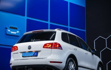 Volkswagen Touareg III, 2012 год, 2 375 000 рублей, 6 фотография