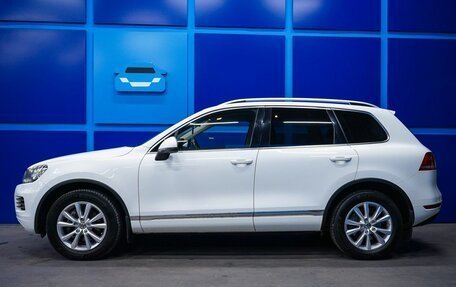 Volkswagen Touareg III, 2012 год, 2 375 000 рублей, 3 фотография