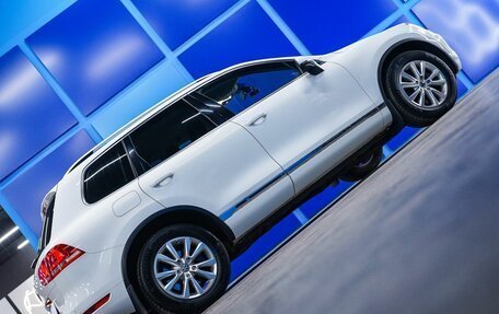 Volkswagen Touareg III, 2012 год, 2 375 000 рублей, 29 фотография