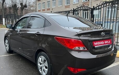 Hyundai Solaris II рестайлинг, 2016 год, 980 000 рублей, 3 фотография