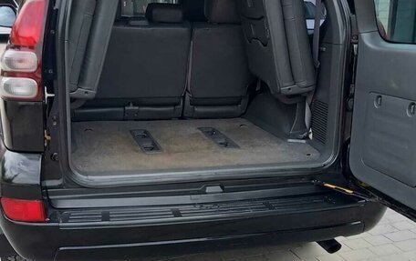 Toyota Land Cruiser Prado 120 рестайлинг, 2003 год, 1 790 000 рублей, 22 фотография