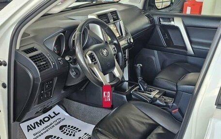 Toyota Land Cruiser Prado 150 рестайлинг 2, 2011 год, 2 779 000 рублей, 11 фотография