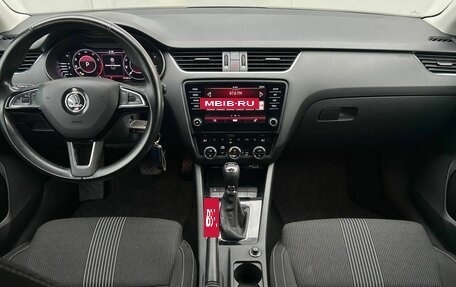 Skoda Octavia, 2018 год, 1 755 000 рублей, 14 фотография