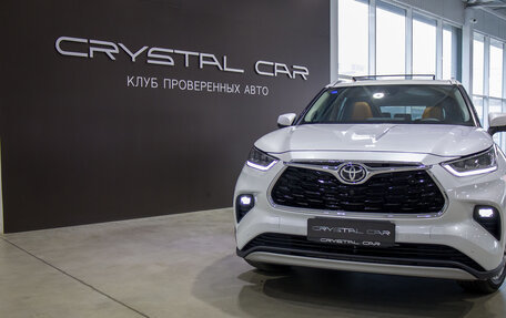 Toyota Highlander, 2025 год, 5 950 000 рублей, 10 фотография