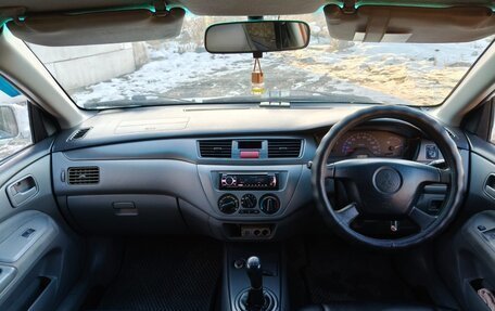 Mitsubishi Lancer Cargo CS2V, 2003 год, 340 000 рублей, 15 фотография