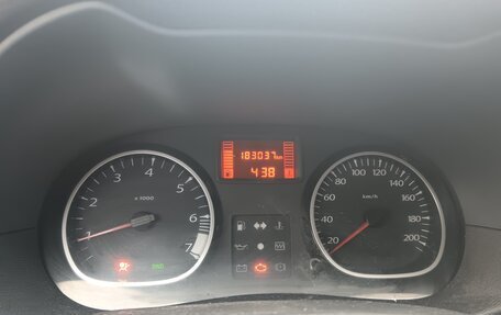 Renault Duster I рестайлинг, 2012 год, 790 000 рублей, 8 фотография