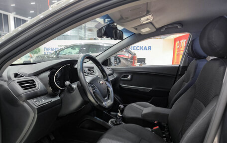 KIA Rio III рестайлинг, 2015 год, 850 000 рублей, 16 фотография