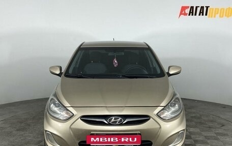 Hyundai Solaris II рестайлинг, 2011 год, 599 000 рублей, 2 фотография