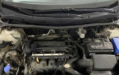 Hyundai Solaris II рестайлинг, 2011 год, 599 000 рублей, 21 фотография