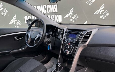 Hyundai i30 II рестайлинг, 2012 год, 795 000 рублей, 21 фотография