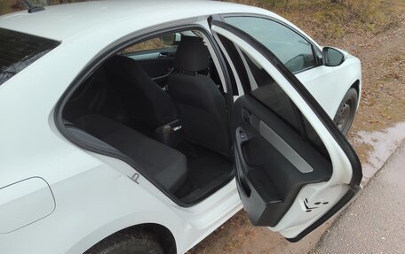 Volkswagen Jetta VI, 2013 год, 700 000 рублей, 5 фотография