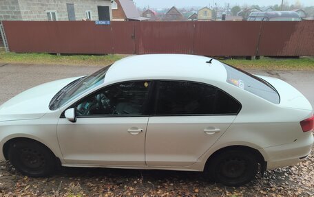 Volkswagen Jetta VI, 2013 год, 700 000 рублей, 9 фотография