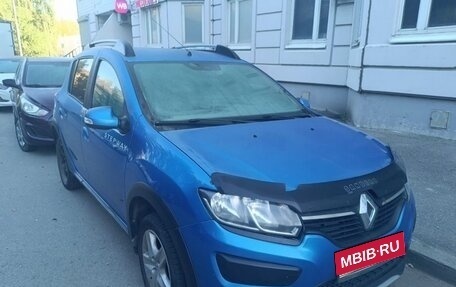 Renault Sandero II рестайлинг, 2017 год, 780 000 рублей, 1 фотография