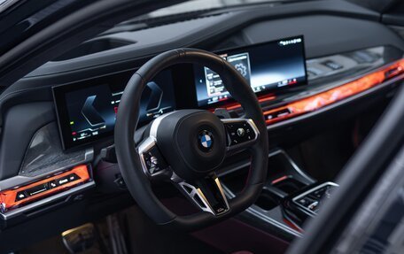BMW 7 серия, 2023 год, 22 900 000 рублей, 20 фотография