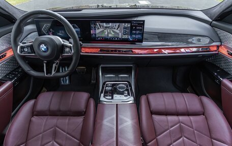 BMW 7 серия, 2023 год, 22 900 000 рублей, 24 фотография