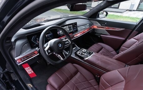 BMW 7 серия, 2023 год, 22 900 000 рублей, 19 фотография