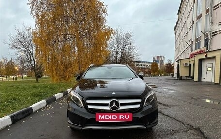 Mercedes-Benz GLA, 2015 год, 2 500 000 рублей, 5 фотография