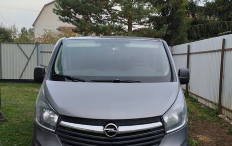 Opel Vivaro B, 2017 год, 2 300 000 рублей, 12 фотография