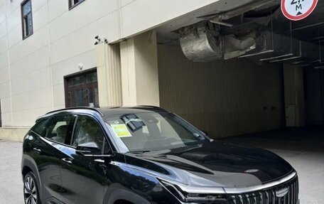 Geely Atlas, 2025 год, 2 500 000 рублей, 3 фотография