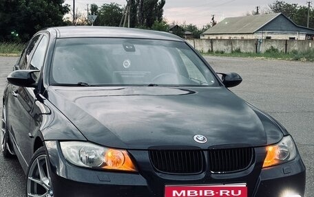 BMW 3 серия, 2005 год, 990 000 рублей, 1 фотография
