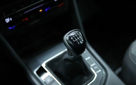 Volkswagen Tiguan II, 2021 год, 2 650 000 рублей, 21 фотография