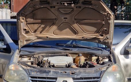 Renault Symbol I, 2007 год, 370 000 рублей, 5 фотография