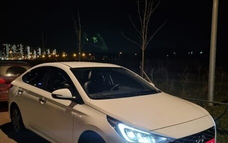 Hyundai Solaris II рестайлинг, 2020 год, 1 790 000 рублей, 4 фотография