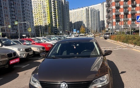 Volkswagen Jetta VI, 2012 год, 1 050 000 рублей, 3 фотография