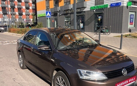 Volkswagen Jetta VI, 2012 год, 1 050 000 рублей, 5 фотография