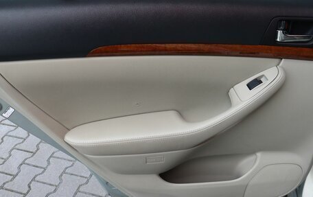 Toyota Avensis III рестайлинг, 2006 год, 999 000 рублей, 15 фотография