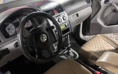 Volkswagen Touran III, 2006 год, 499 000 рублей, 8 фотография