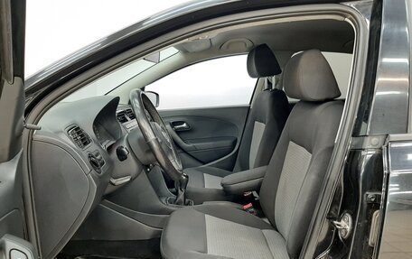 Volkswagen Polo VI (EU Market), 2013 год, 660 000 рублей, 10 фотография