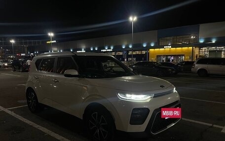 KIA Soul III, 2021 год, 1 800 000 рублей, 2 фотография