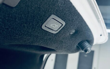 Jaguar XF II, 2020 год, 3 000 000 рублей, 15 фотография