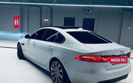 Jaguar XF II, 2020 год, 3 000 000 рублей, 8 фотография