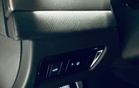 Jaguar XF II, 2020 год, 3 000 000 рублей, 22 фотография