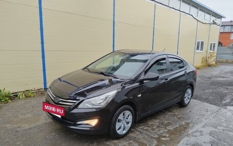Hyundai Solaris II рестайлинг, 2016 год, 950 000 рублей, 2 фотография