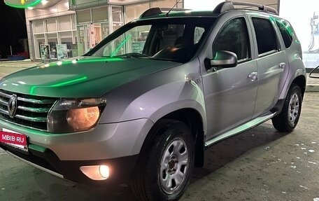 Renault Duster I рестайлинг, 2014 год, 920 000 рублей, 2 фотография
