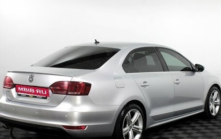 Volkswagen Jetta VI, 2013 год, 960 000 рублей, 6 фотография
