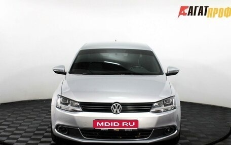 Volkswagen Jetta VI, 2013 год, 960 000 рублей, 2 фотография