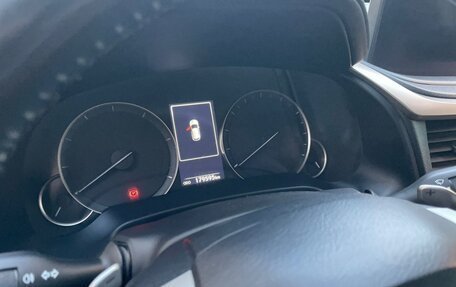 Lexus RX IV рестайлинг, 2021 год, 4 899 999 рублей, 6 фотография