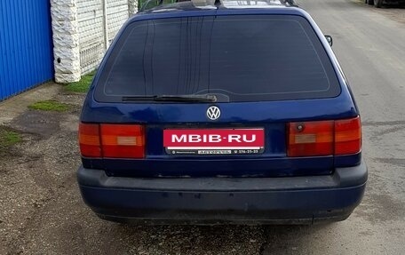 Volkswagen Passat B4, 1994 год, 230 000 рублей, 2 фотография