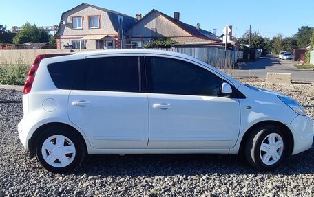 Nissan Note II рестайлинг, 2011 год, 850 000 рублей, 4 фотография