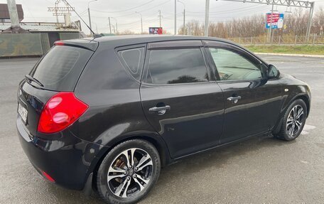 KIA cee'd I рестайлинг, 2007 год, 599 999 рублей, 2 фотография