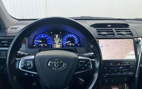 Toyota Camry, 2018 год, 2 100 000 рублей, 3 фотография